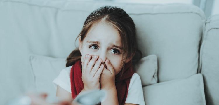 A kruppos köhögés kezelése otthon és orvosi segítséggel