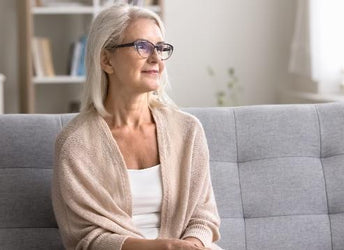A menopauza jelentése és tünetei: teljes útmutató nőknek