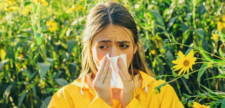 A szénanátha tünetei, kialakulásának okai és kezelési módjai