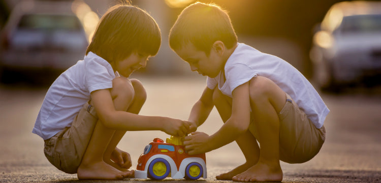 Ezért legyen minél többet mezítláb gyermekünk