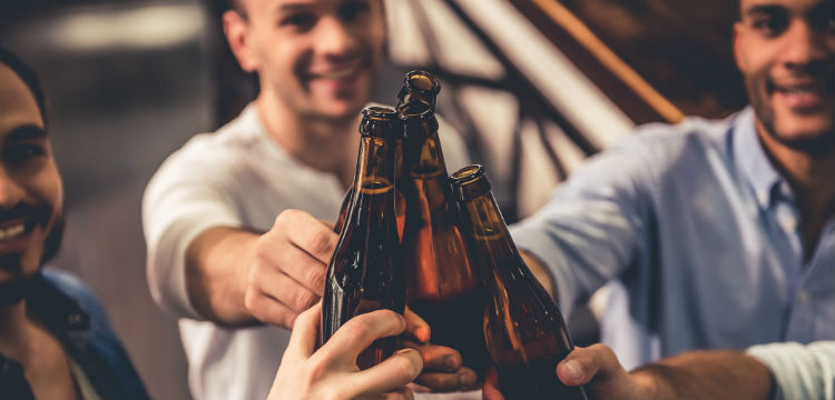 Mennyi idő alatt bomlik le az alkohol?